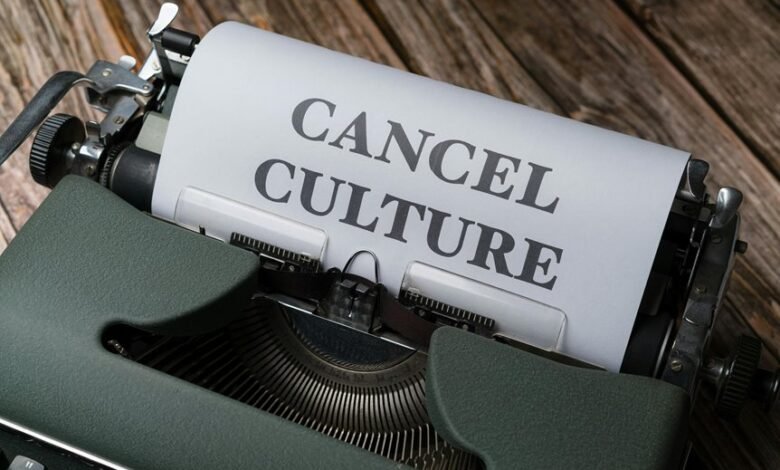 online culture and critique